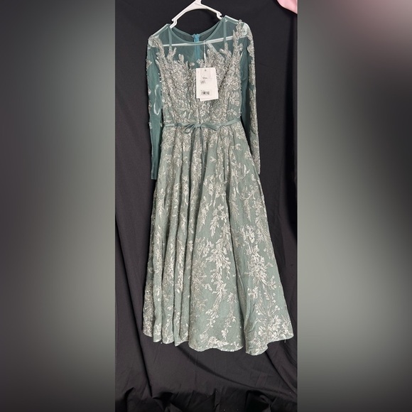 Mac Duggal 20337 NWT EMBELLISHED BOW BELT ILLUSION LONG SLEEVE A LINE DRESS - Picture 7 of 10